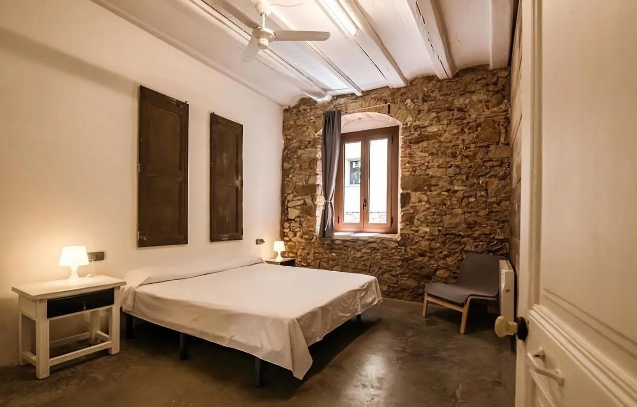 ז'ירונה Pool Boutique Apartment 0*,